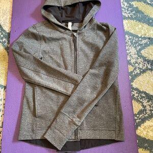 Lululemon charcoal grey jacket